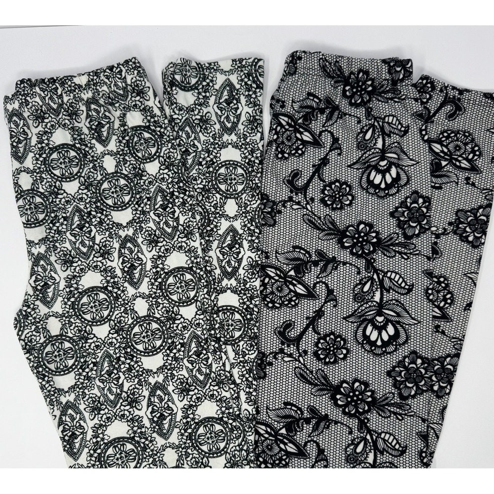 E&K Leggings Bundle 2 Pairs Black White Damask Floral Lace One Size OS